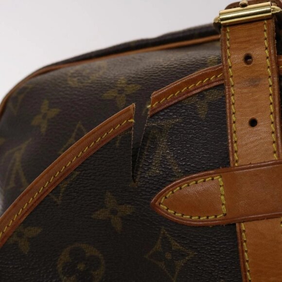 LOUIS VUITTON Monogram Saumur 30 Shoulder Bag - Picture 6 of 16